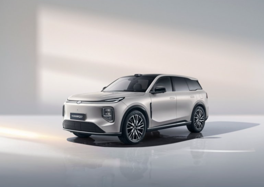 数智产品上新不断，长安汽车2025这些新车已先声夺人